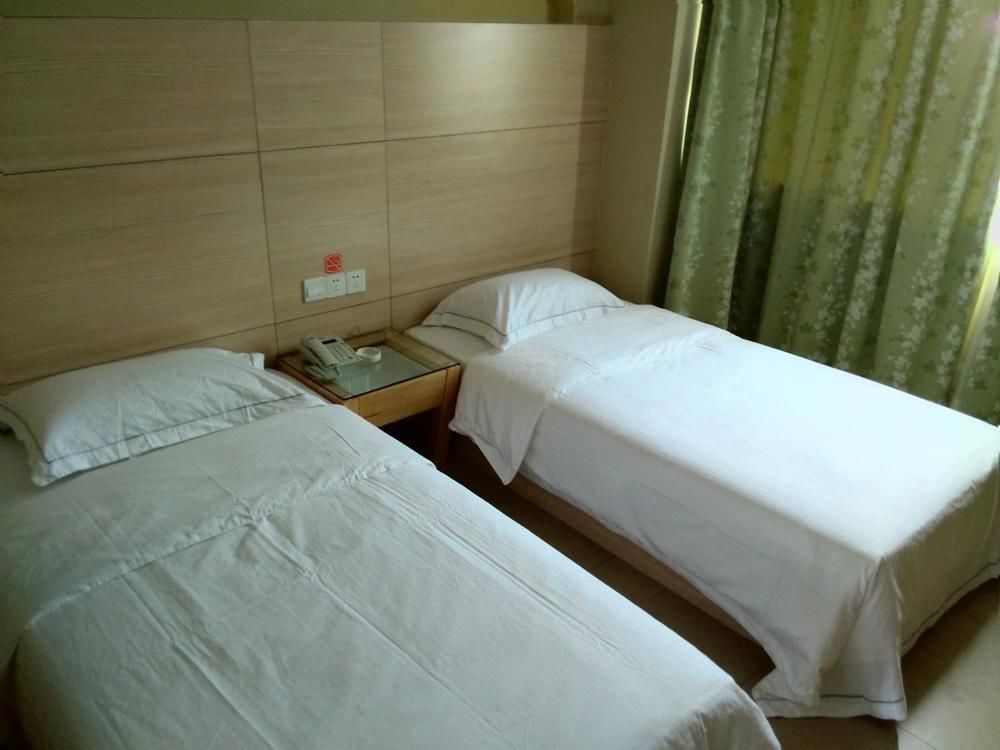Luck 7 Inn Yichang Cbd Екстер'єр фото